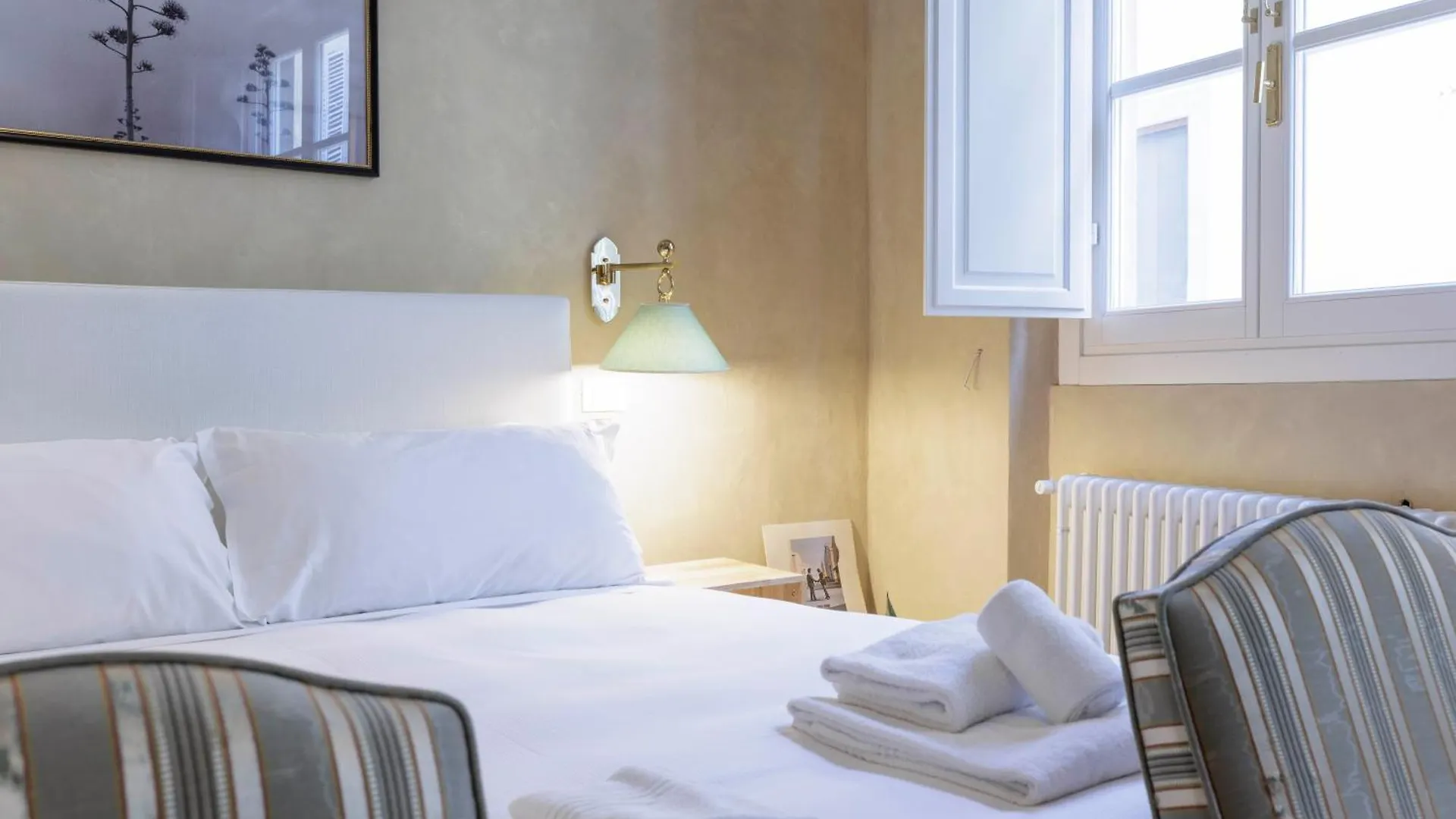 Apartment Santo Spirito Suite Florence