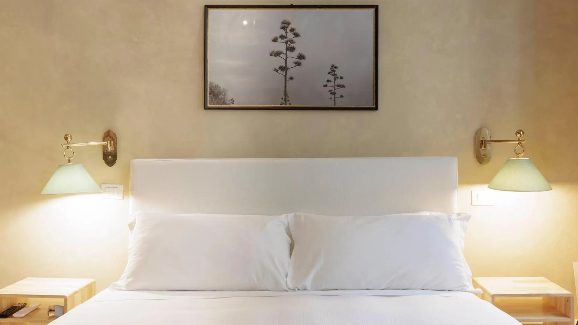 Santo Spirito Suite Florence Apartment
