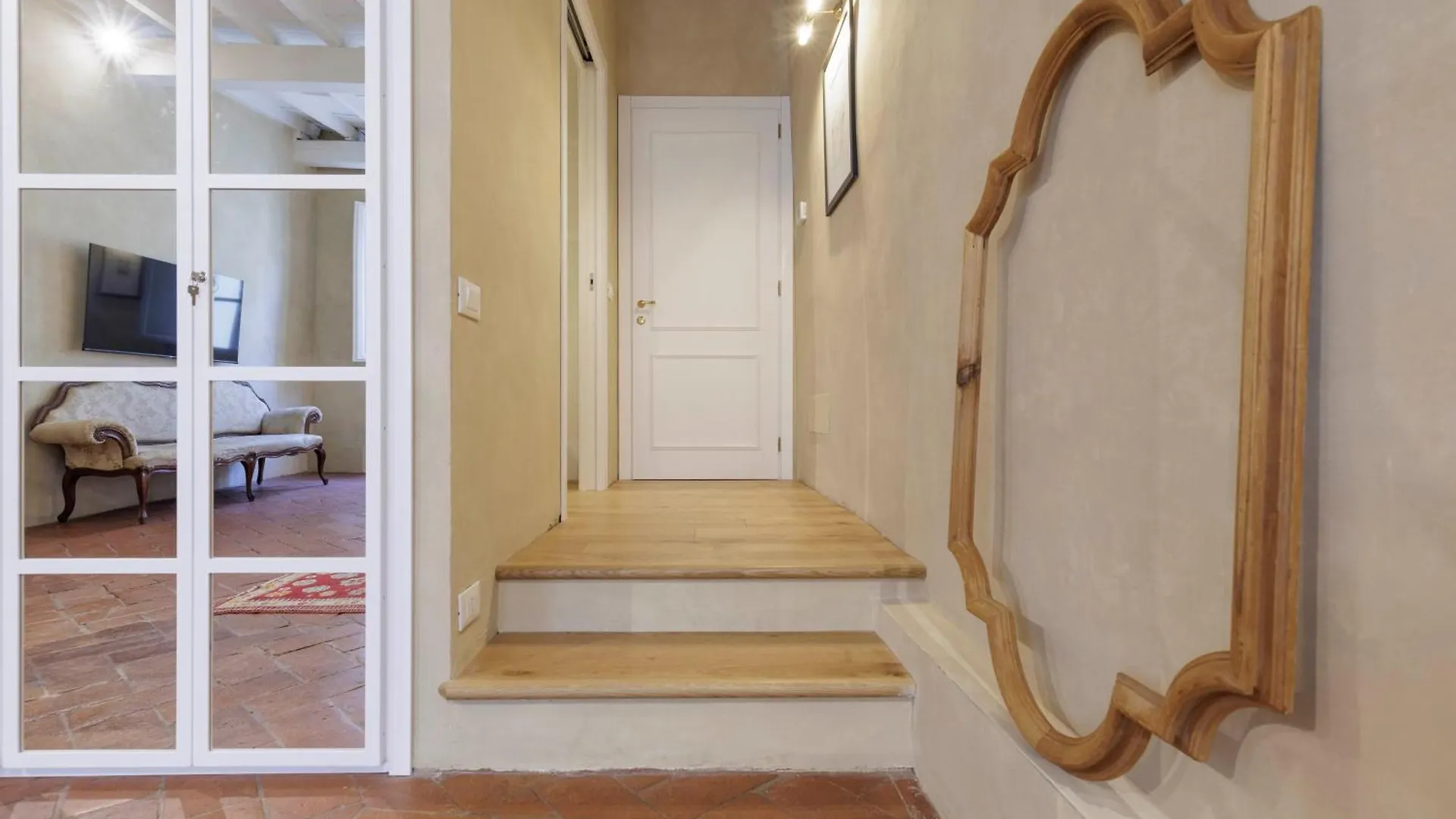 Apartment Santo Spirito Suite Florence